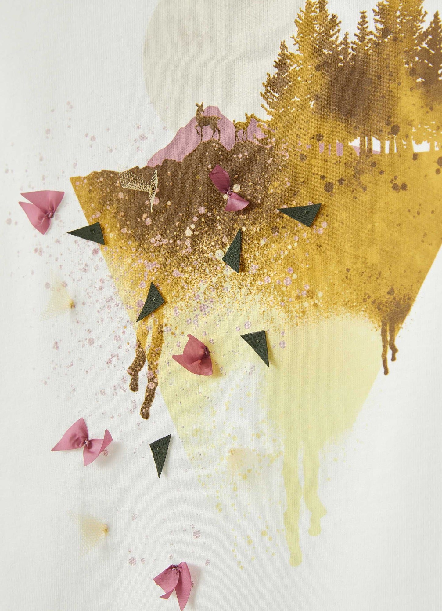 Girls | Spray-Effect Mountain Print T-Shirt | Milk Crocus