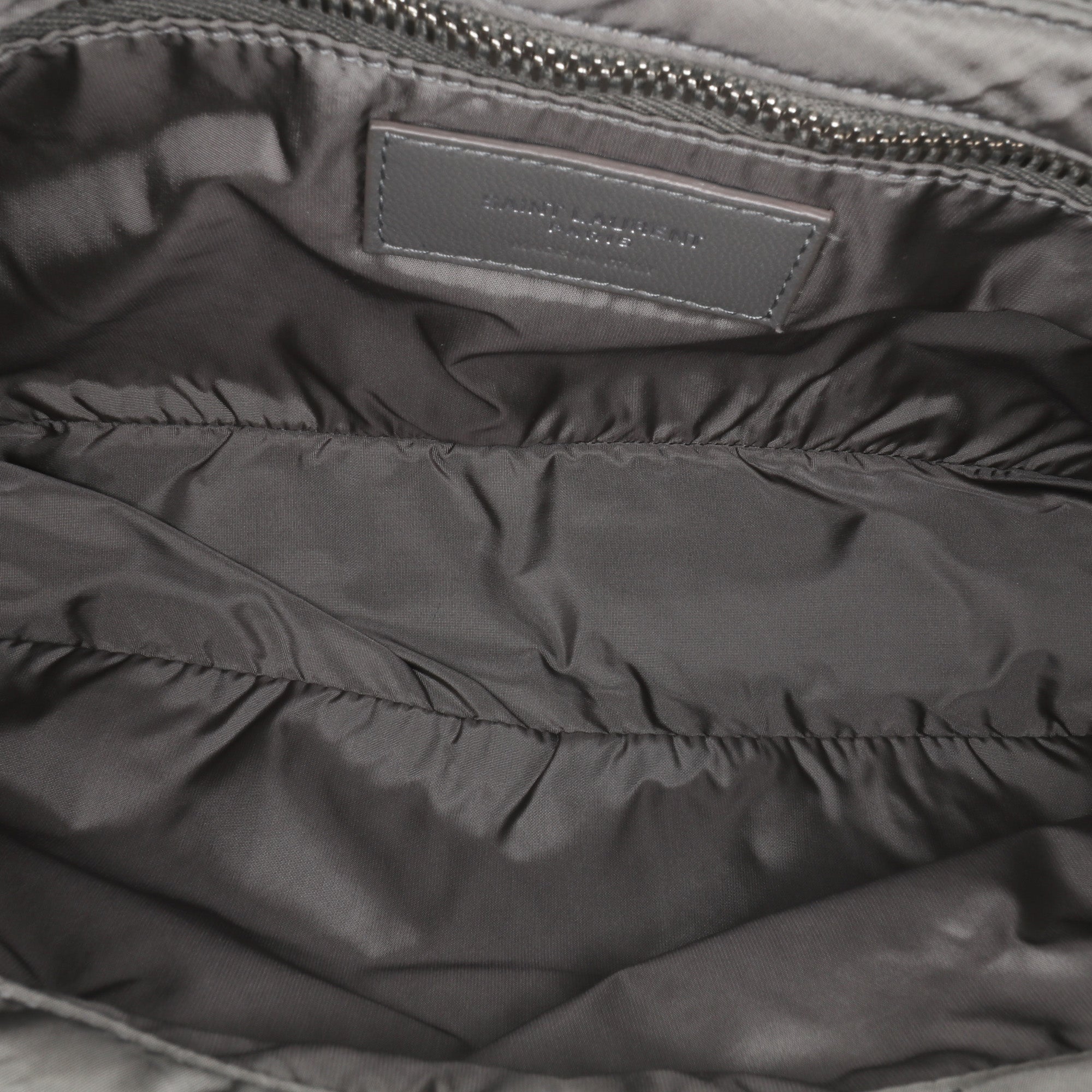 Saint Laurent | Pre-Owned Nylon Le 5 A 7 Shoulder Bag | Gray