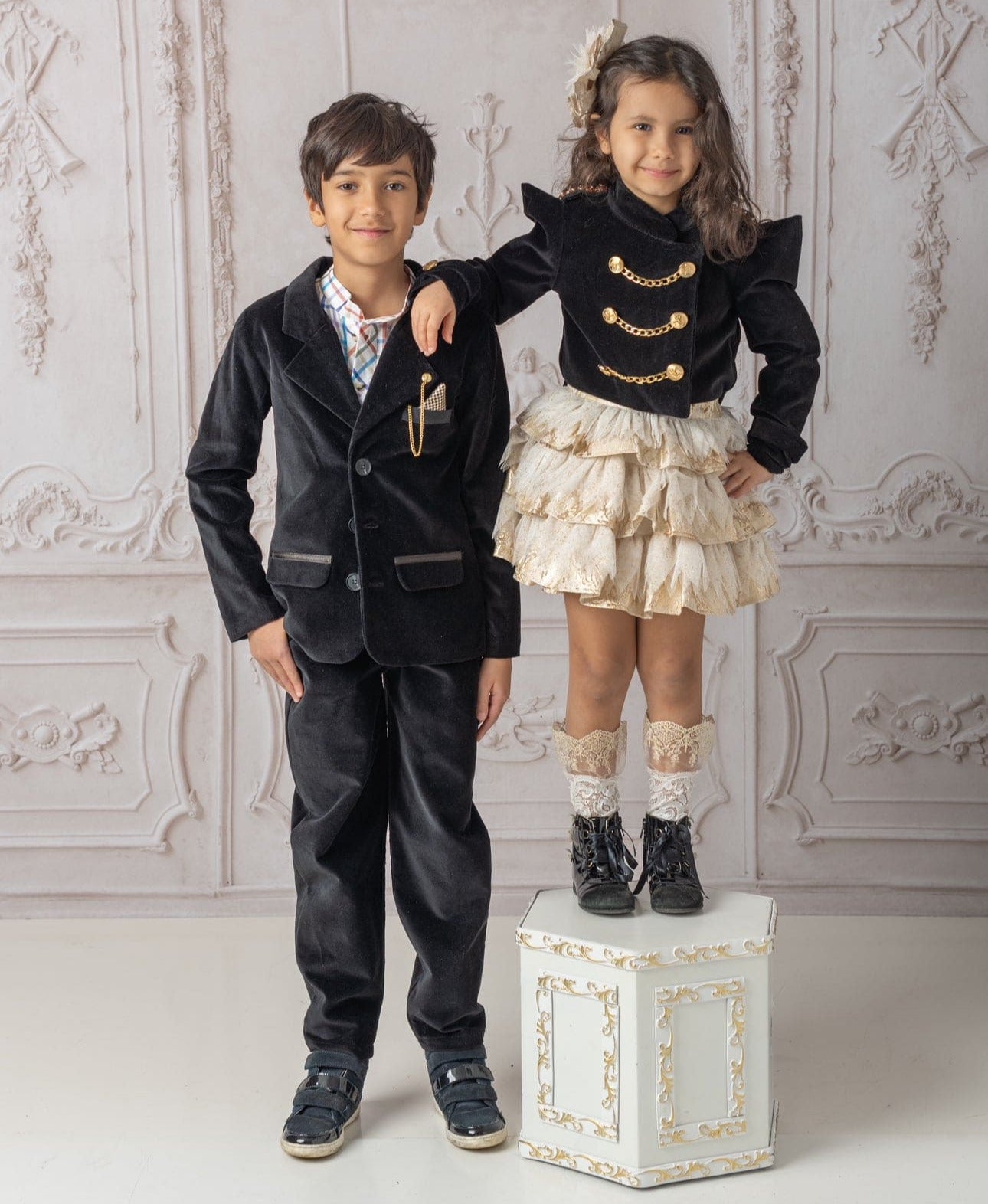 Girls | Charlie Velour Jacket | Black