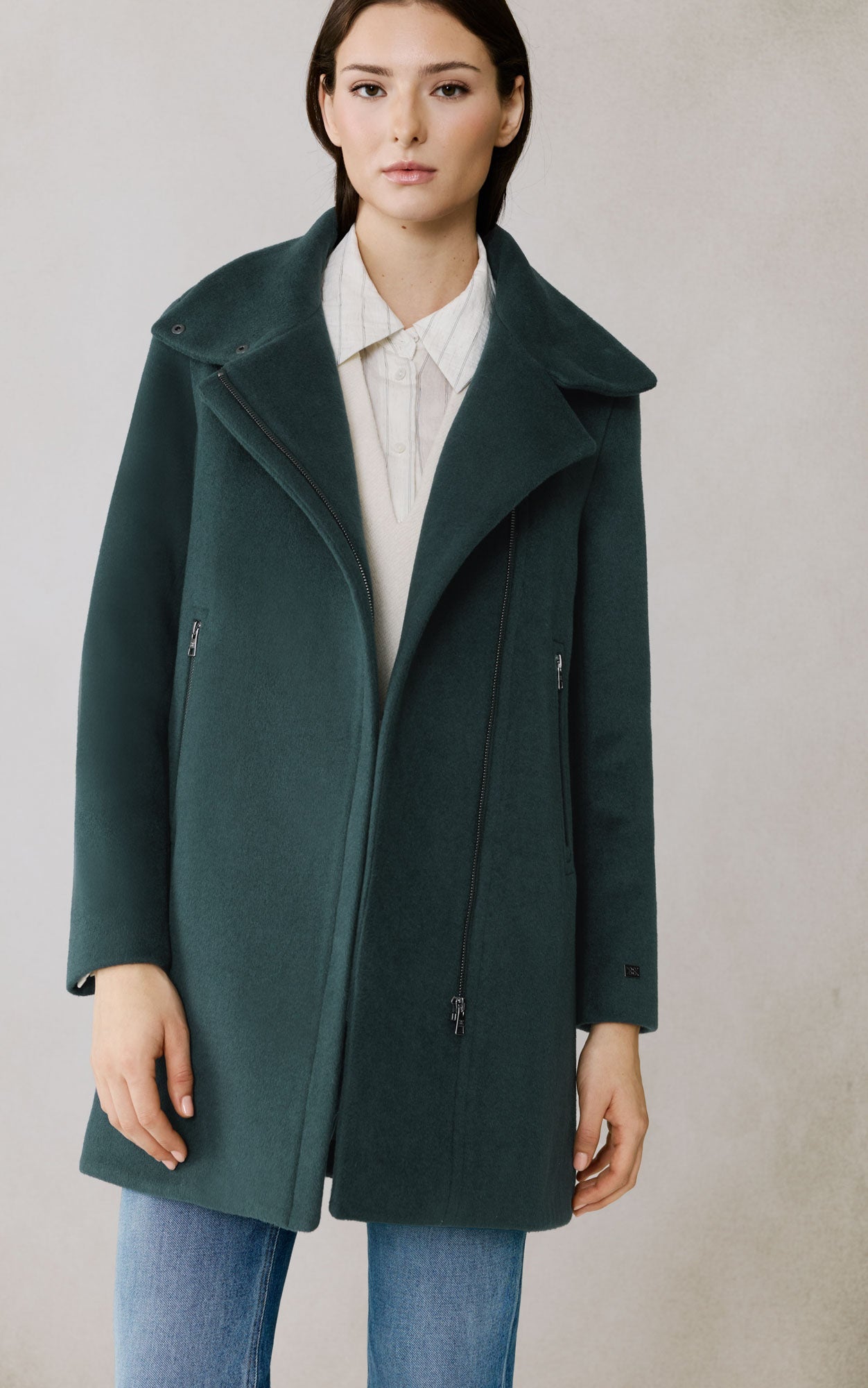 Abbi Coat With Bib In Wool | Midnight Forest