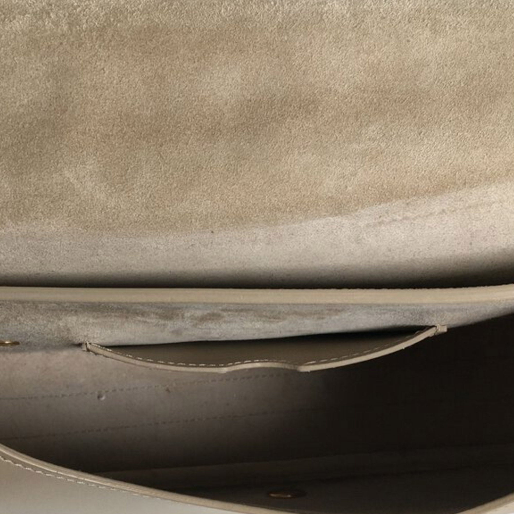 Dior | Pre-Owned Medium Leather Bobby | Beige