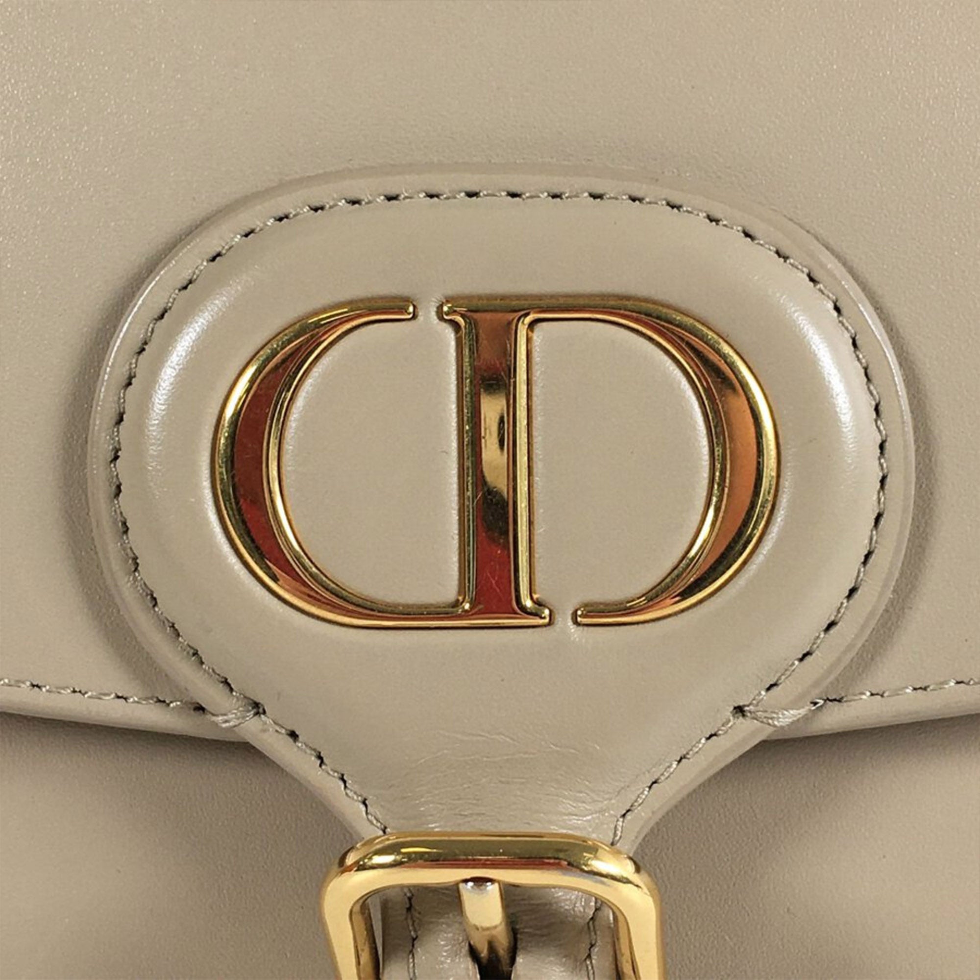 Dior | Pre-Owned Medium Leather Bobby | Beige