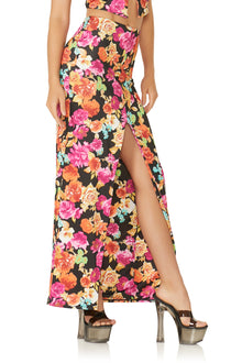 Miso Maxi Skirt | Noir Rose Bouquet