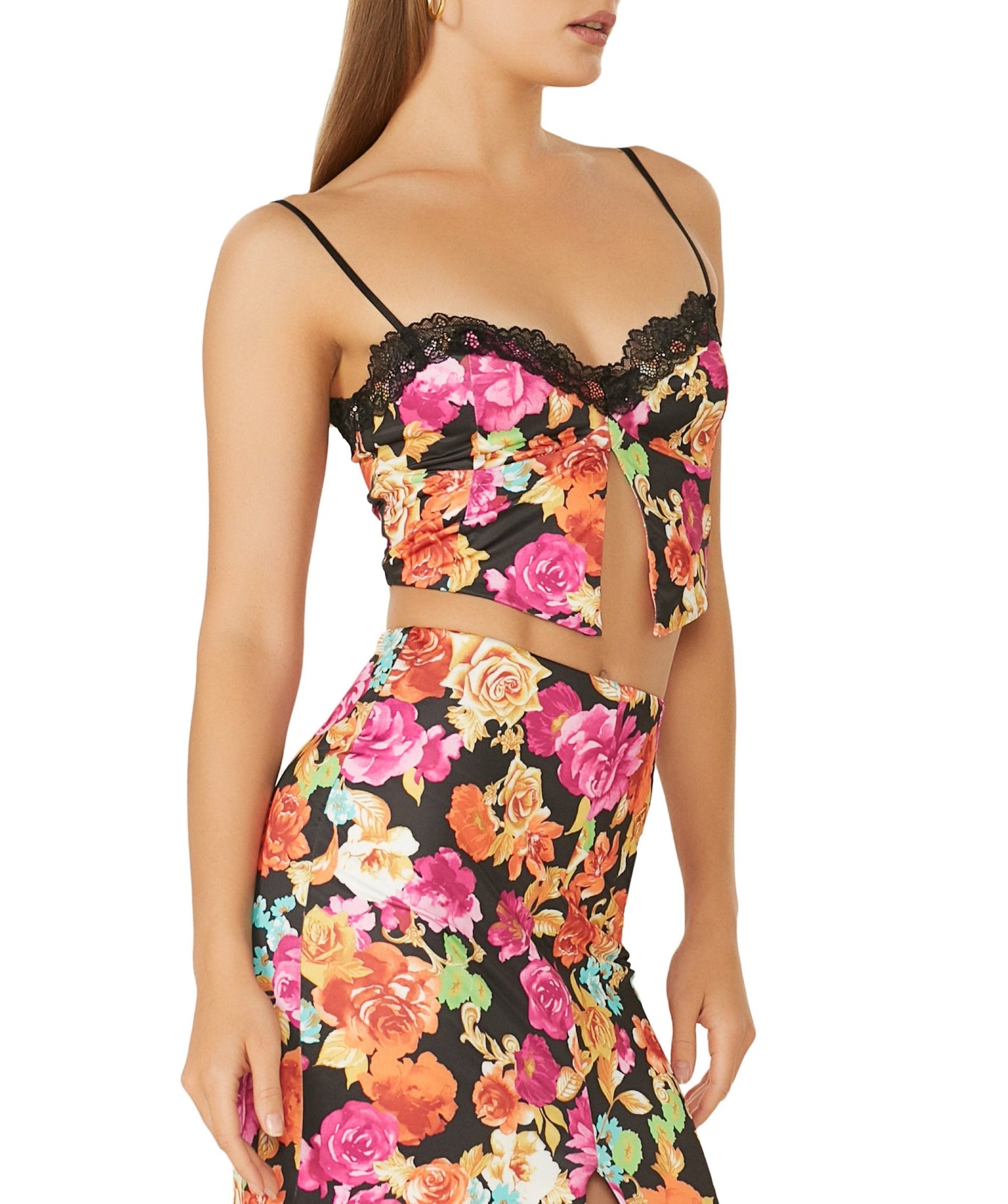 Matea Top | Noir Rose Bouquet