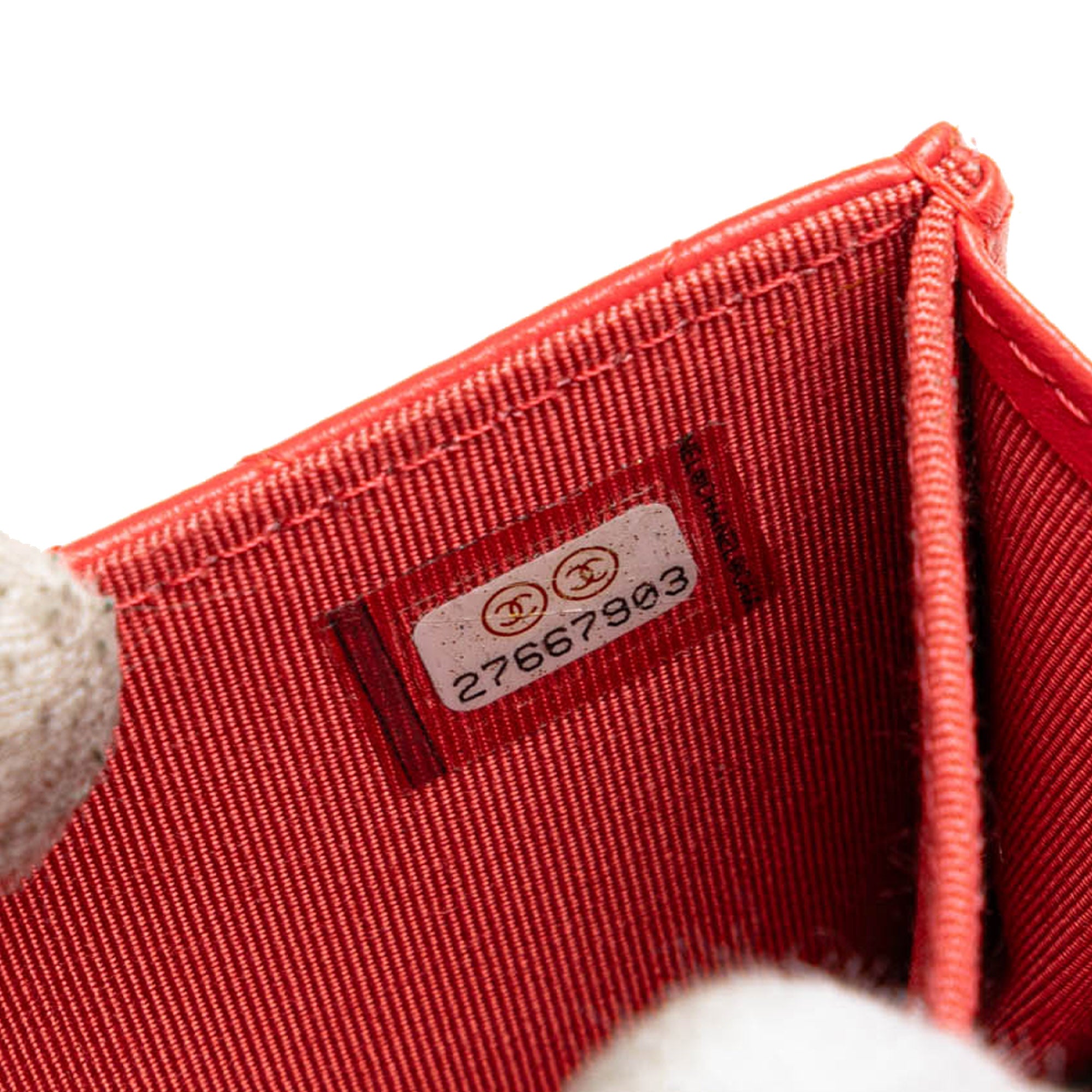 Chanel | Pre-Owned Quilted Lambskin Flap Card Holder on Chain | Red