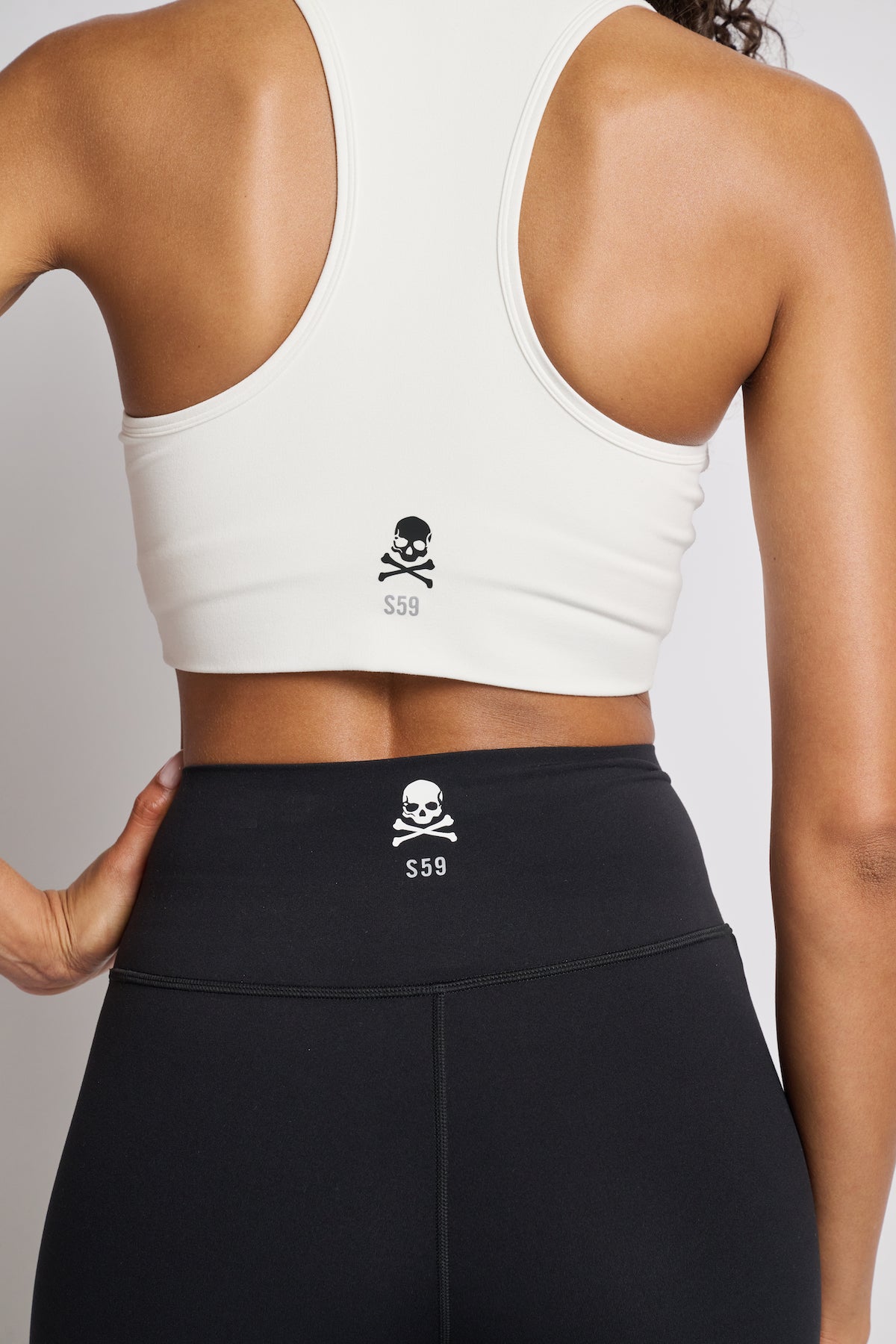 Women | SPLITS59 | Airweight High Waist 16" | Black