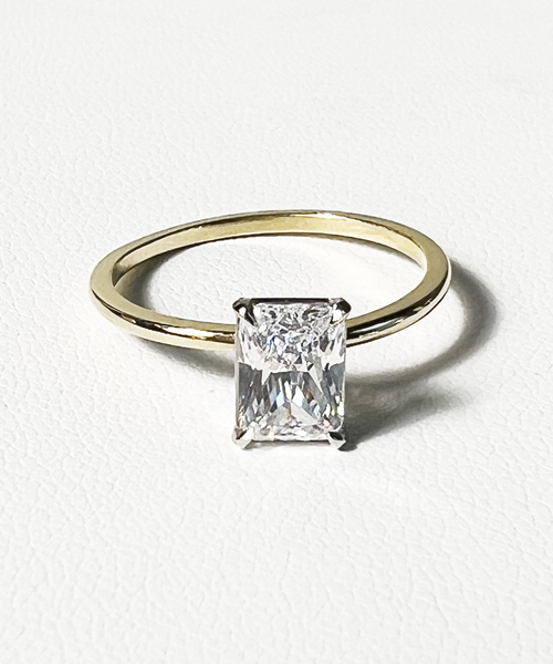 Amanda Ring in Cubic Zirconia | 14K Yellow Gold