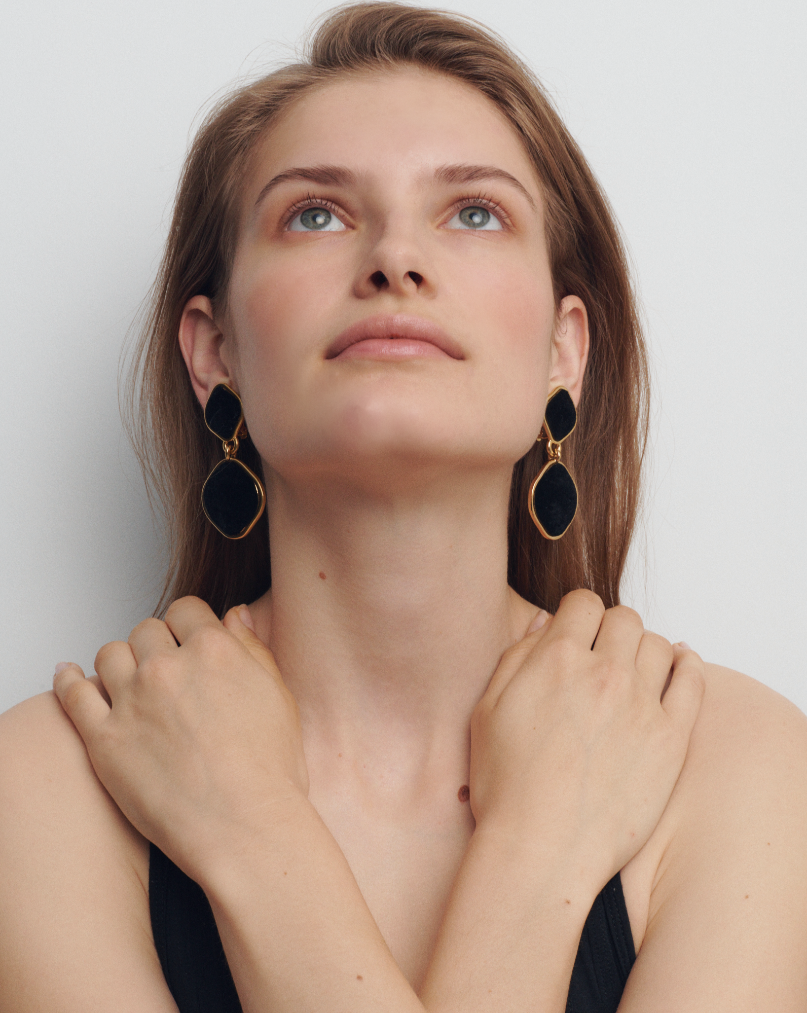 Alma | Gold/Black