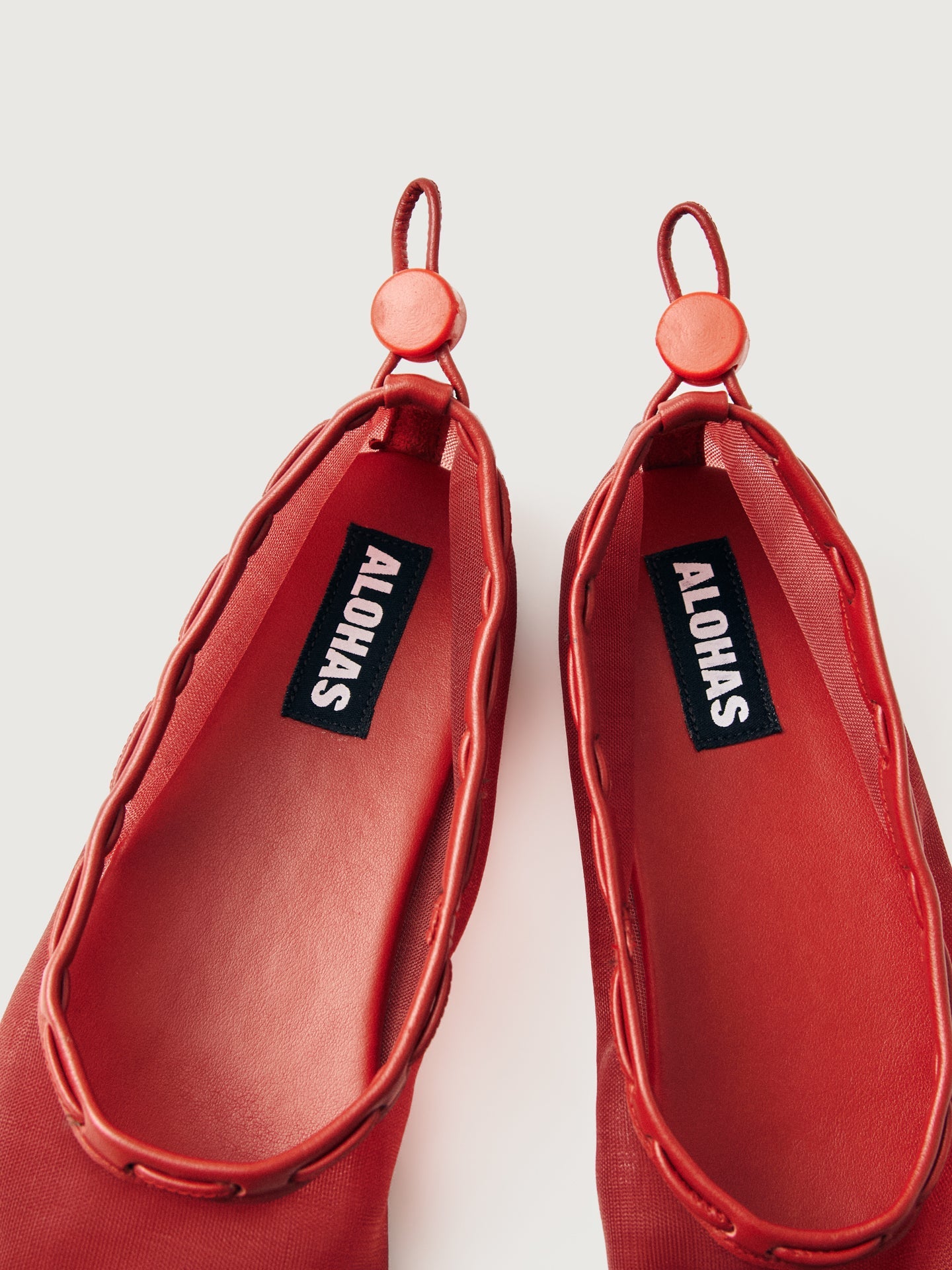 Alohas | Gill Mesh Ballet | Red Mesh Leather