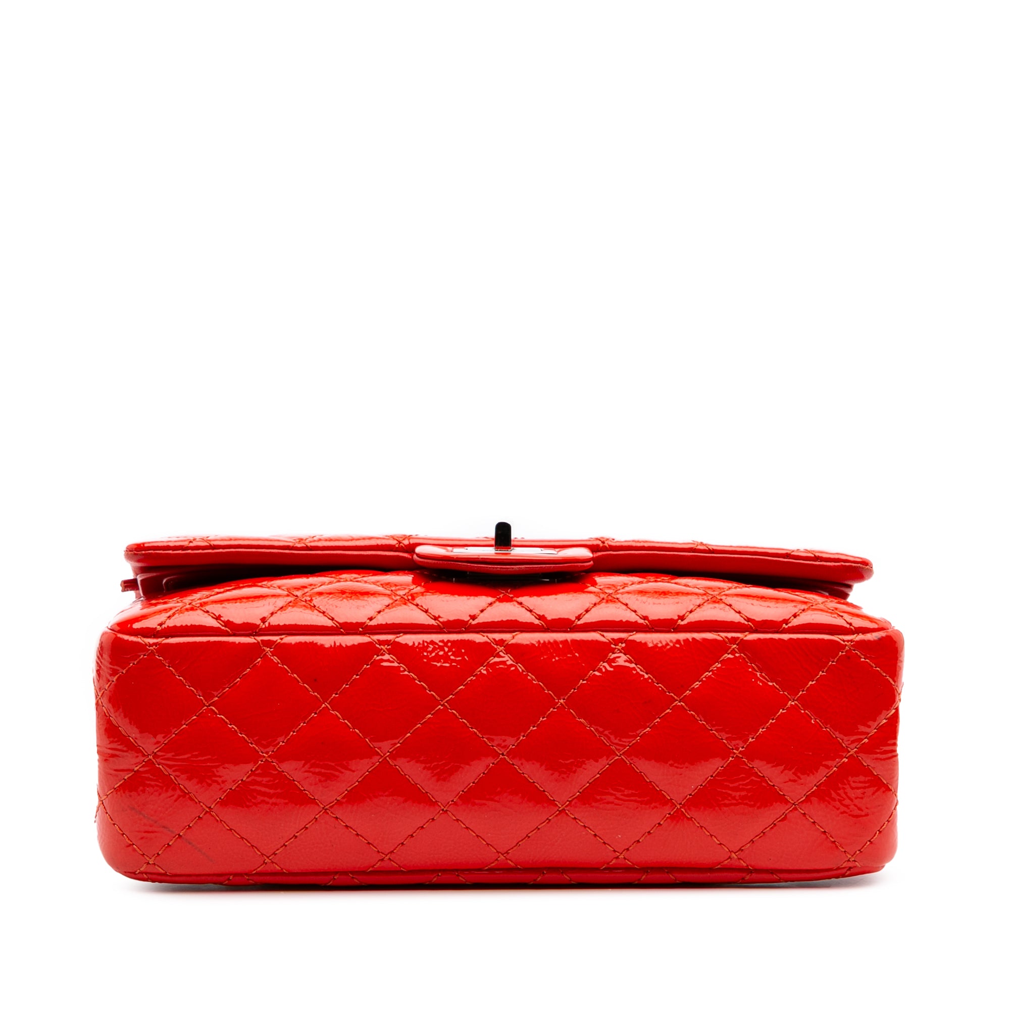 Chanel | Pre-Owned Reissue 2.55 Patent Double Flap 225 | Red