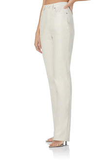 women's high rise straight leg pant in faux leather in off white