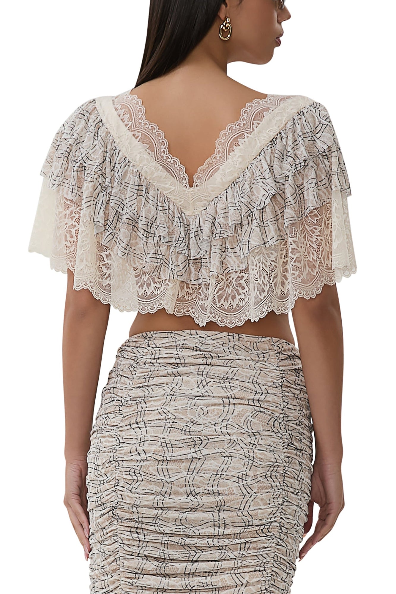 mocha-top-lace-plaid