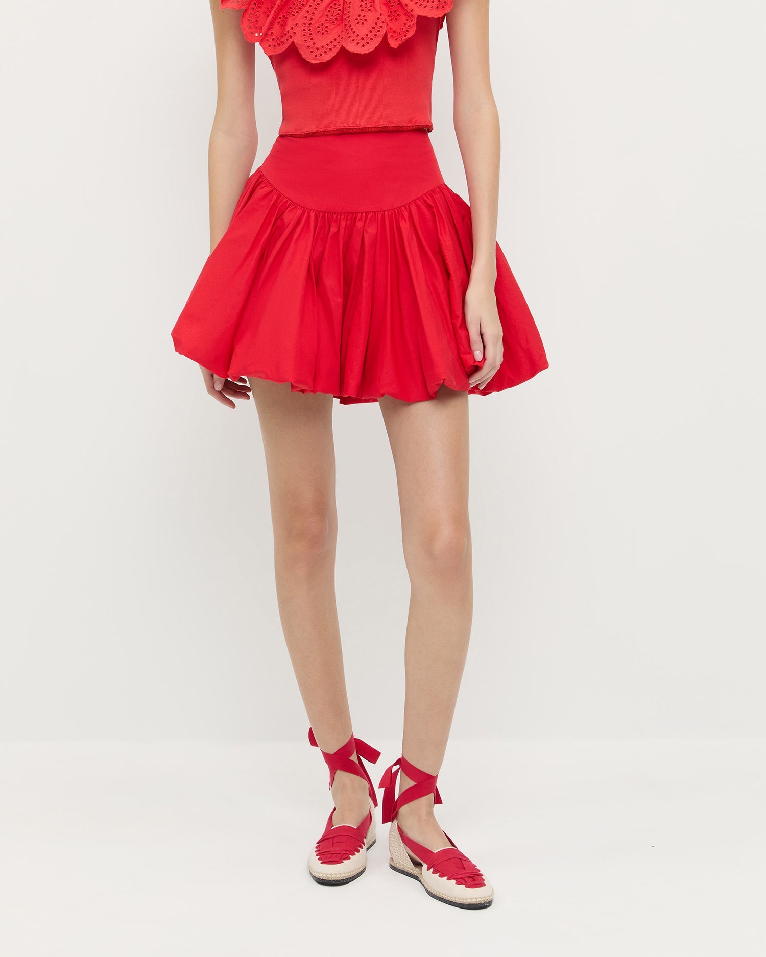 Color: Red