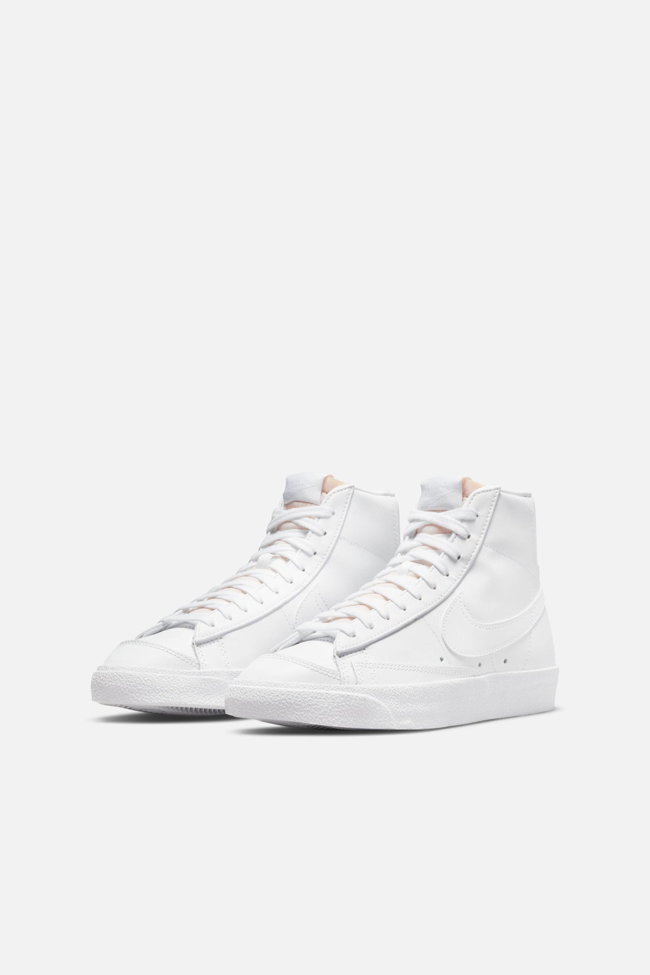 Nike | Nike Blazer Mid 77 | White/White