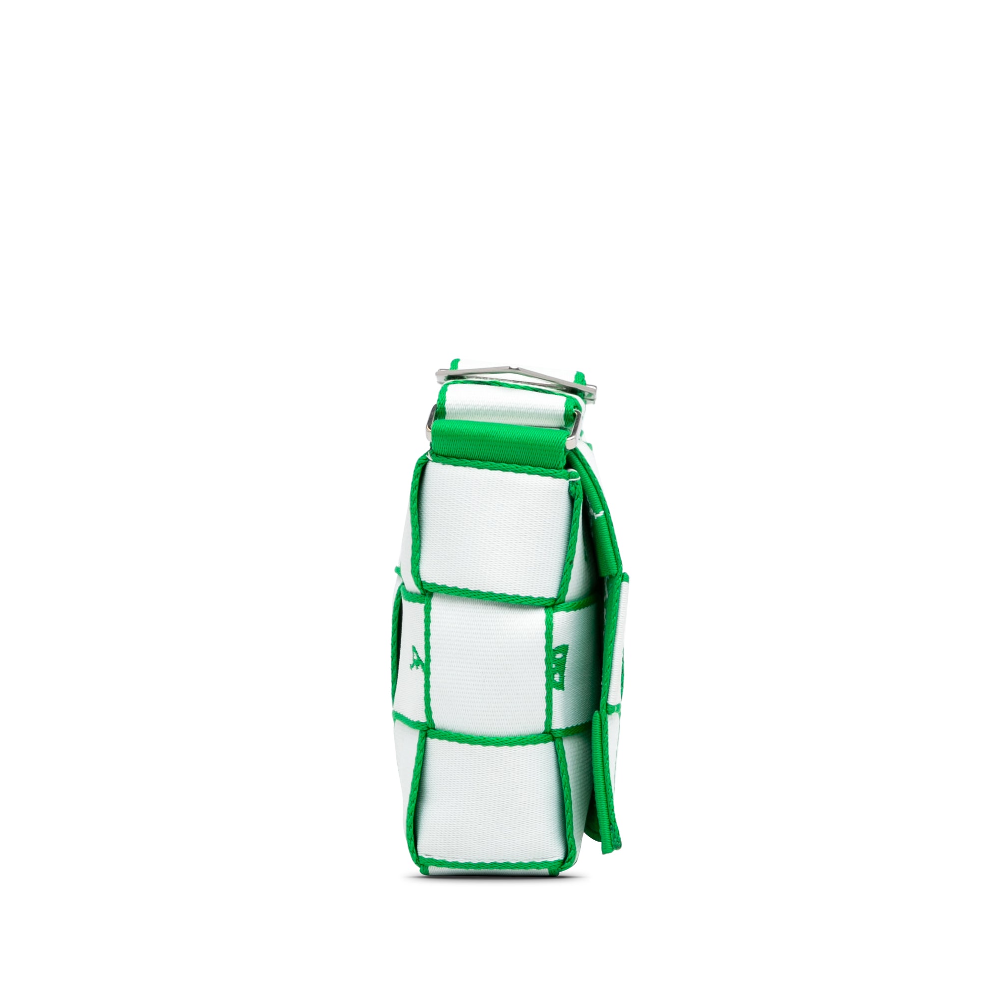 Bottega Veneta | Pre-Owned Canvas Intrecciato Webbing Cassette Crossbody | White