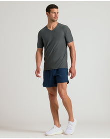 Active V-Neck | Charcoal Heather Gray