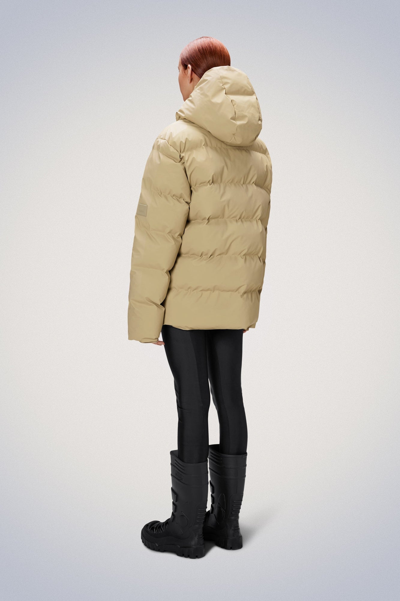 Rains Alta Puffer Jacket Jackets 24 Sand