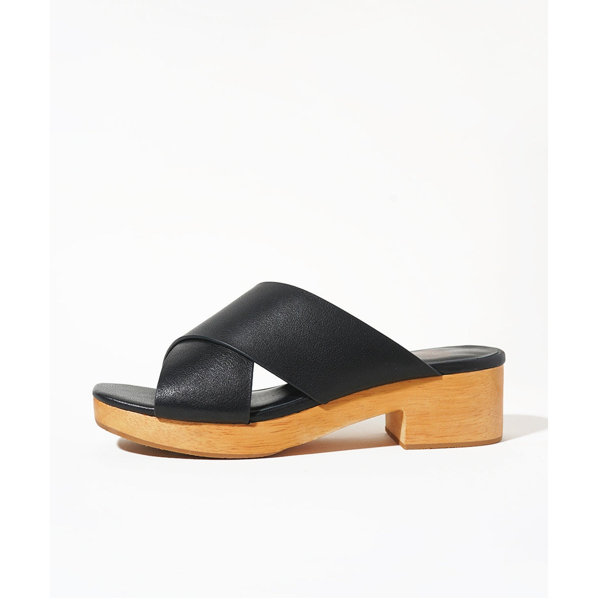 Amos Low Heel Clog Sandal | Black