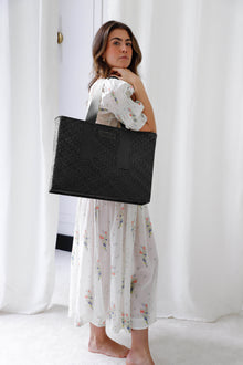 Canvas Anissa | Black