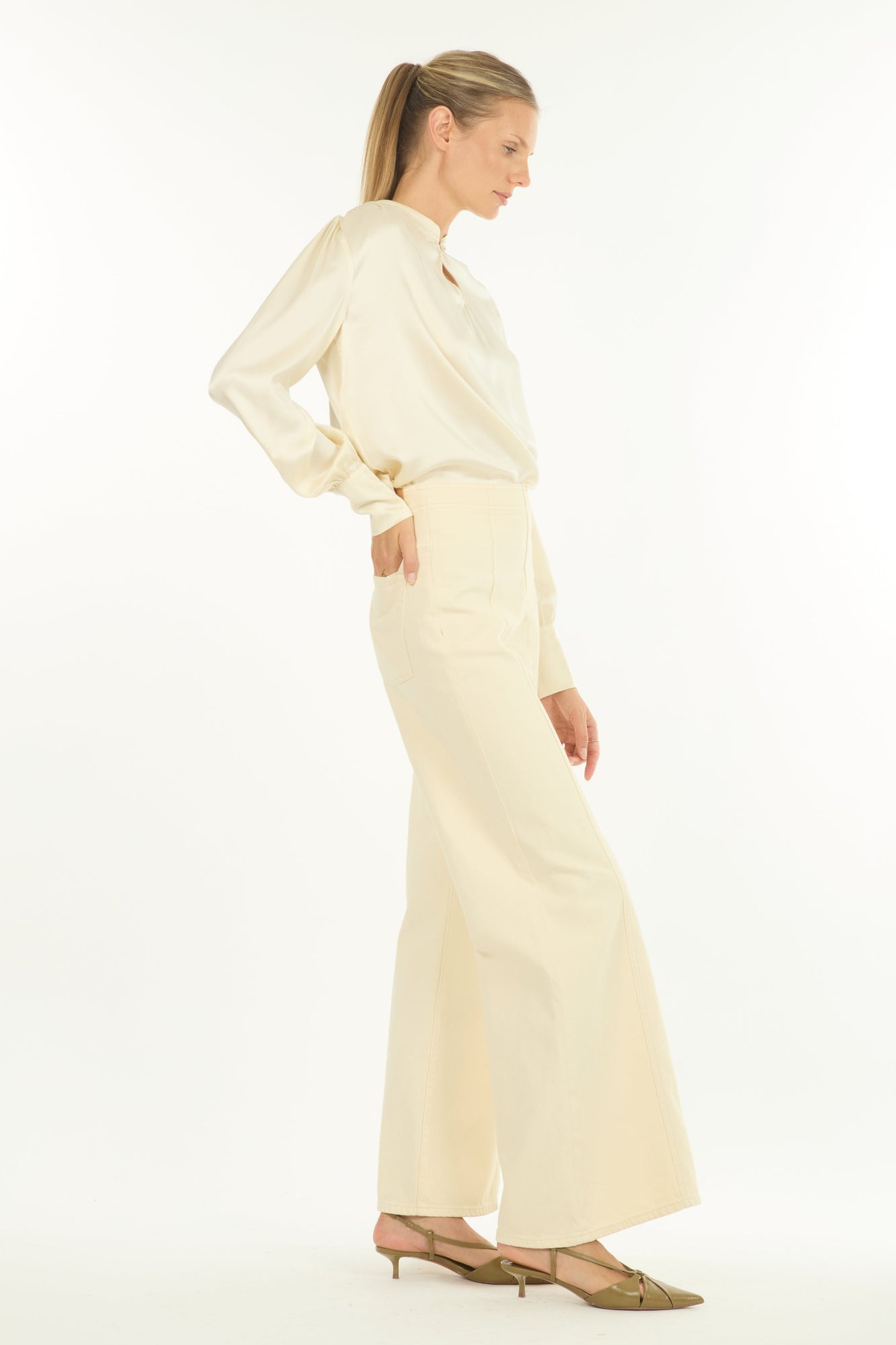 Arden Blouse | Creme