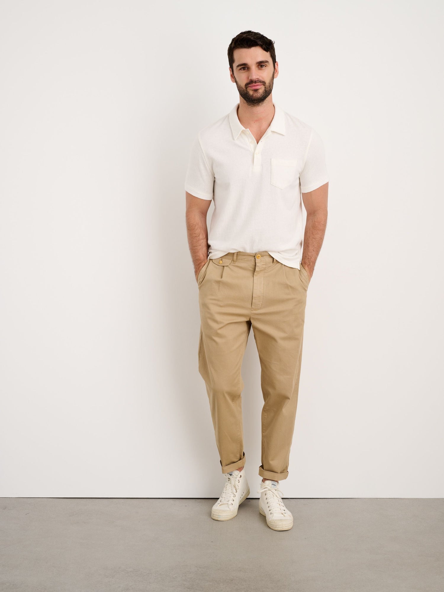Men | The Standard Pleated Pant | Chino Vintage Khaki