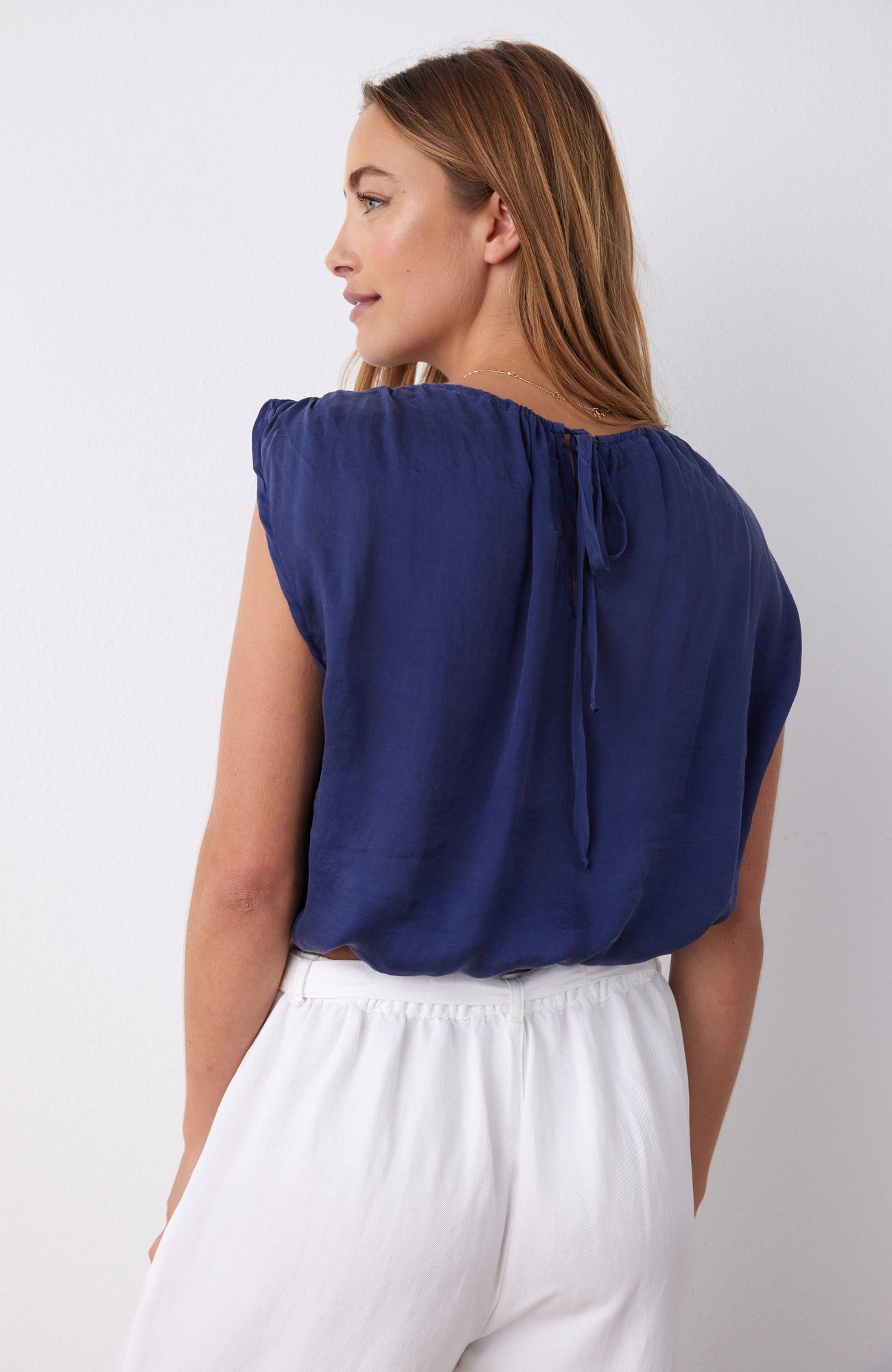 Shirred Shoulder Keyhole Back Tee | Summer Night