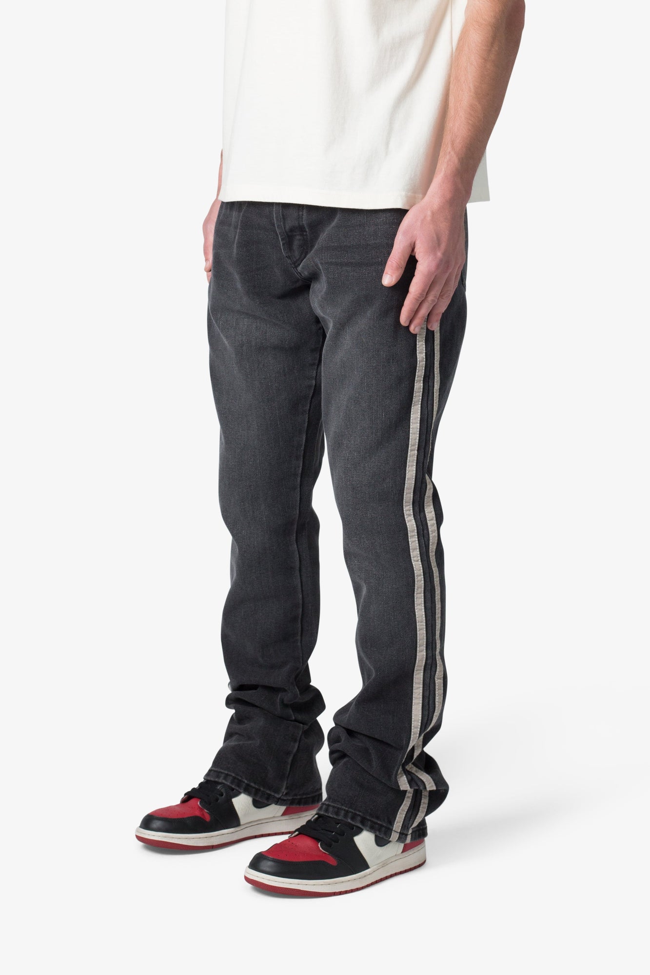 B683 Track Flare Denim | Black