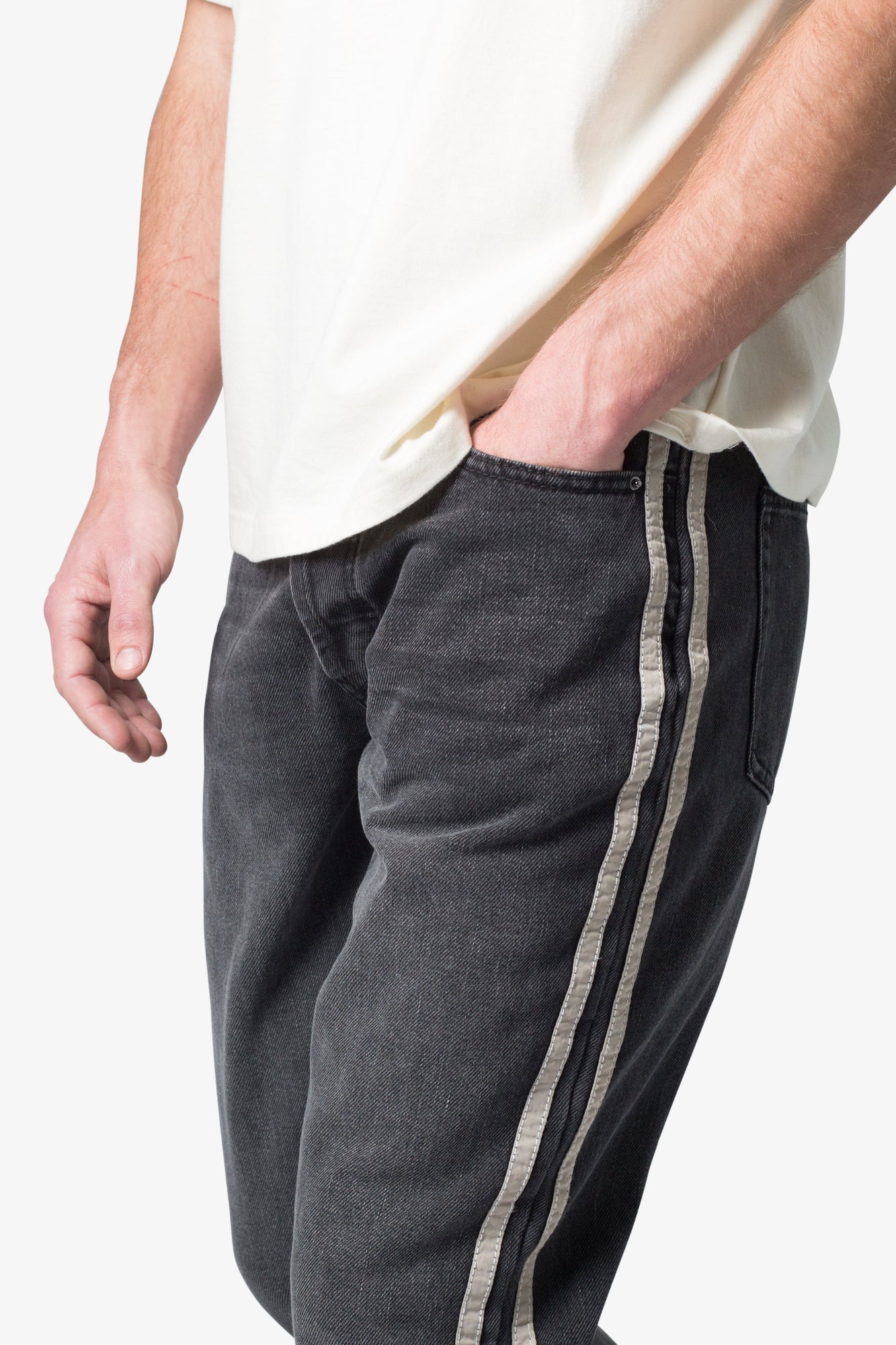 B683 Track Flare Denim | Black
