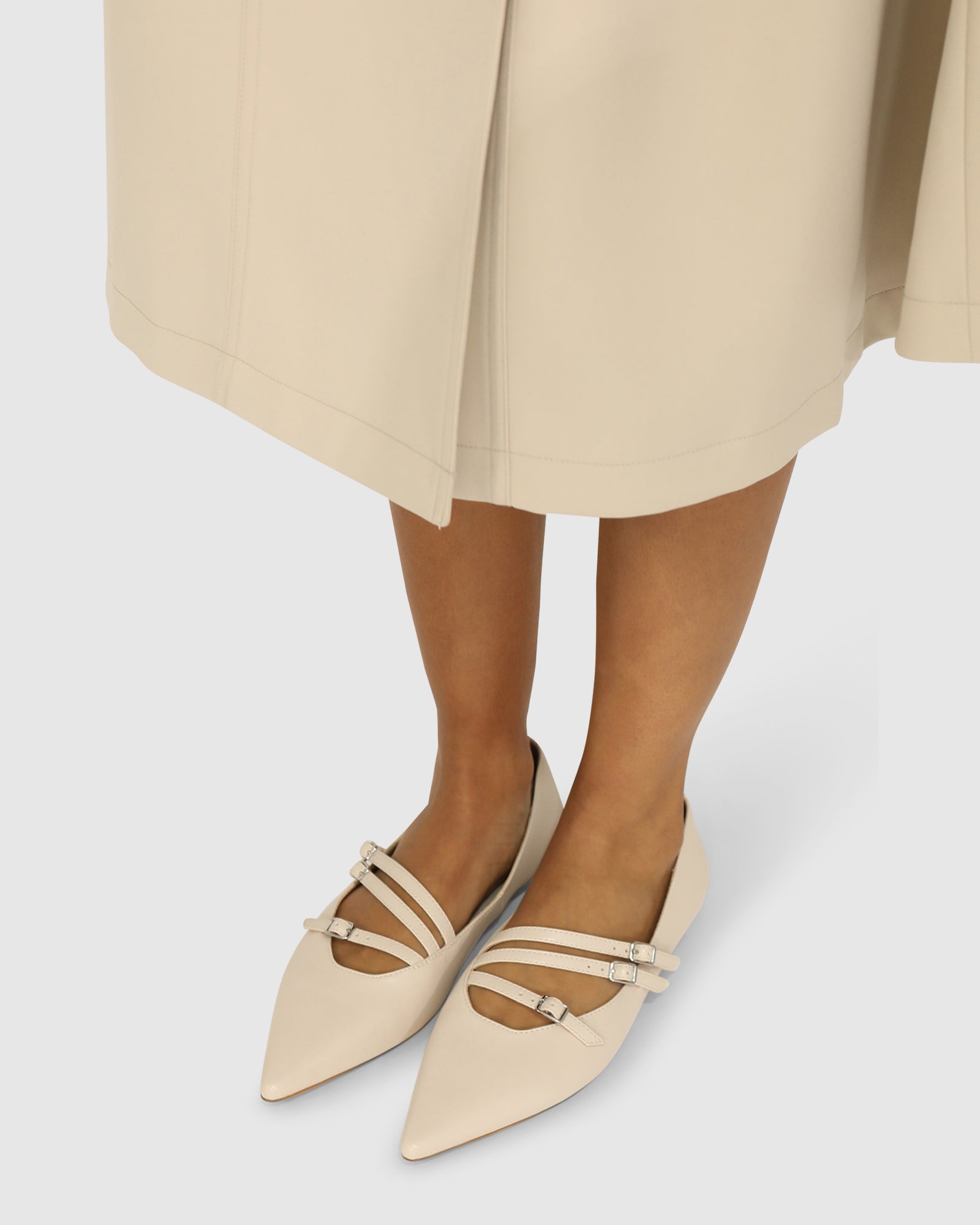 Women | Begin Again Buckled Flat | Beige