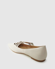Women | Begin Again Buckled Flat | Beige