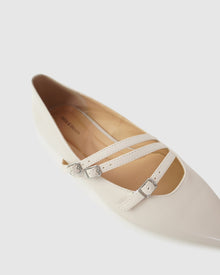 Women | Begin Again Buckled Flat | Beige