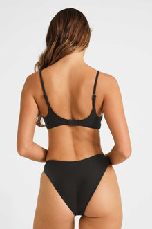 Women | Classic Bottoms | Bermuda Black