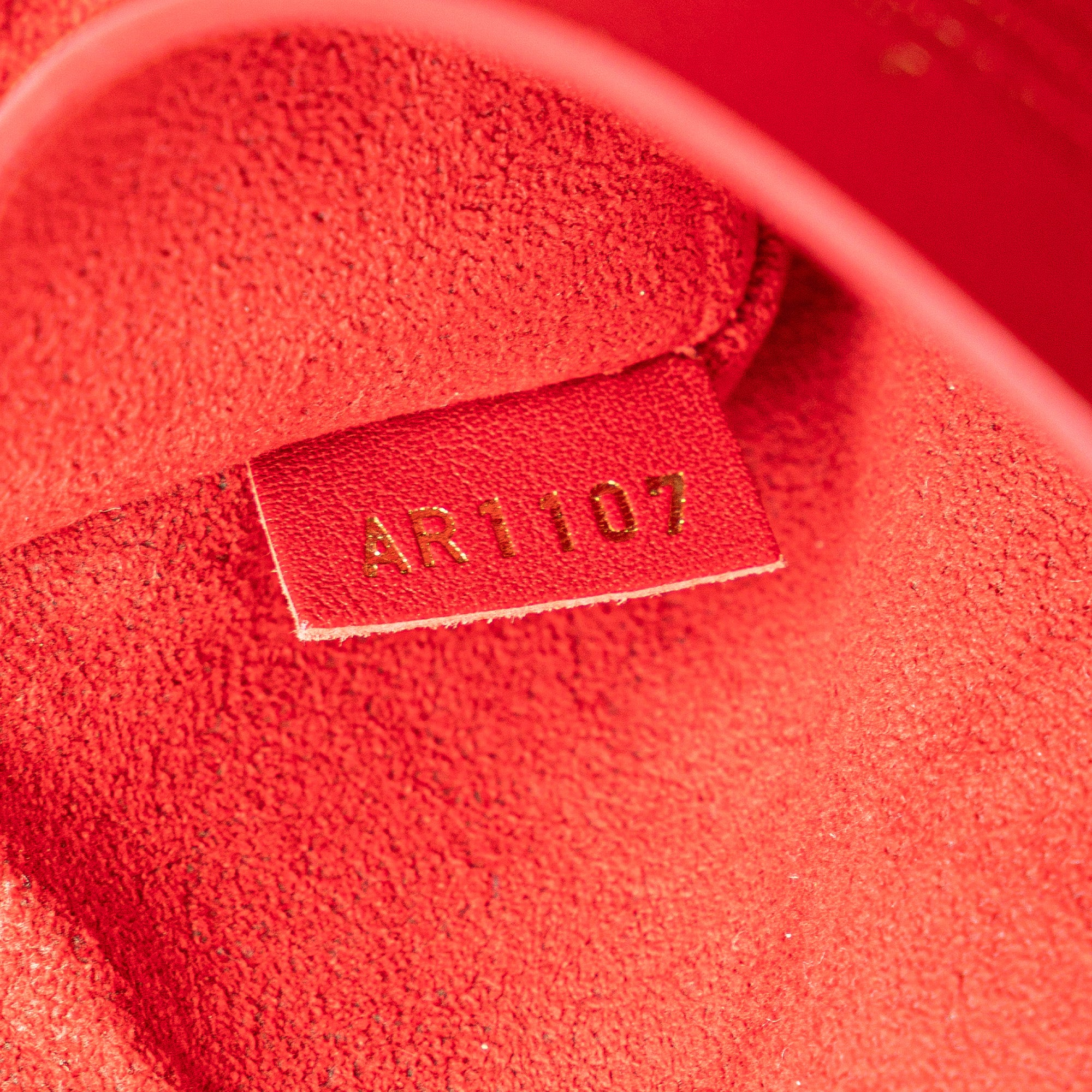 Louis Vuitton | Pre-Owned Bicolor Love Note | Red