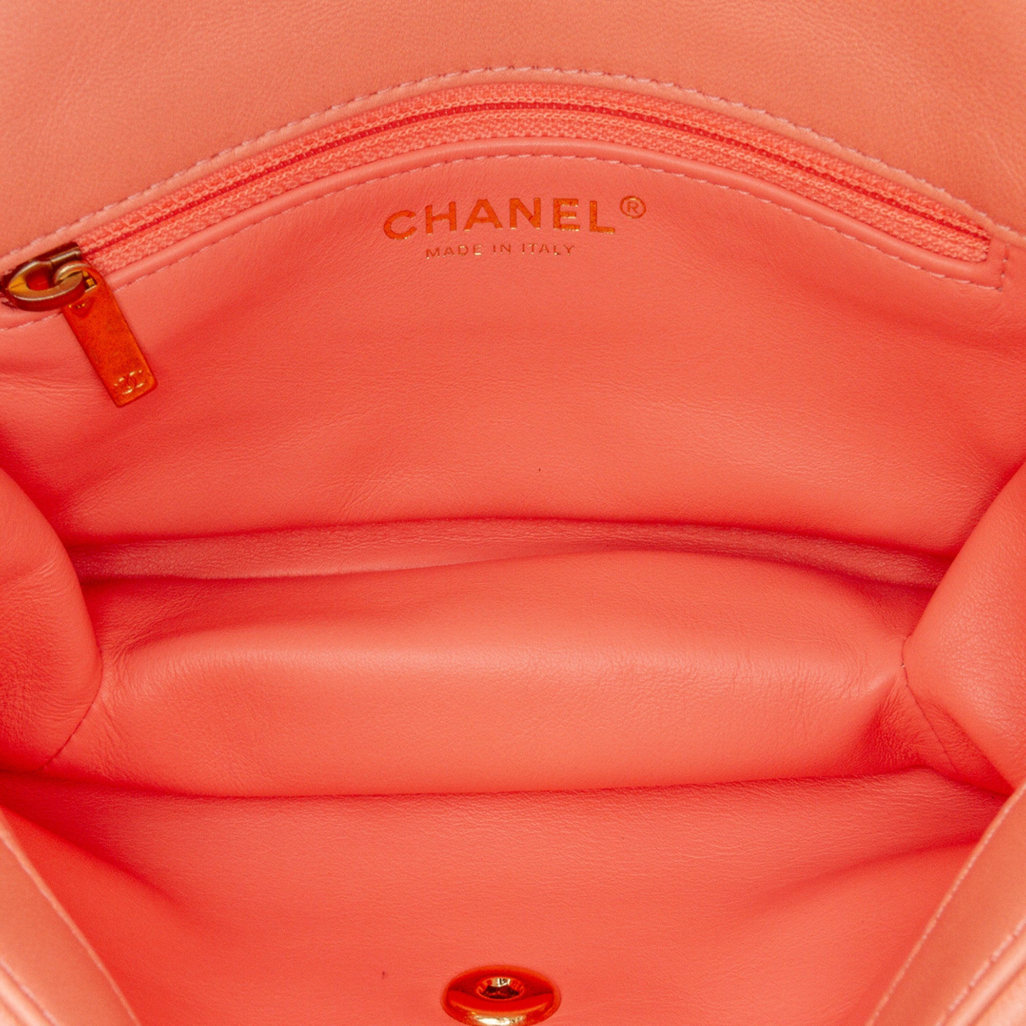 Chanel | Pre-Owned Small Lambskin Color Match Flap | Pink/Salmon
