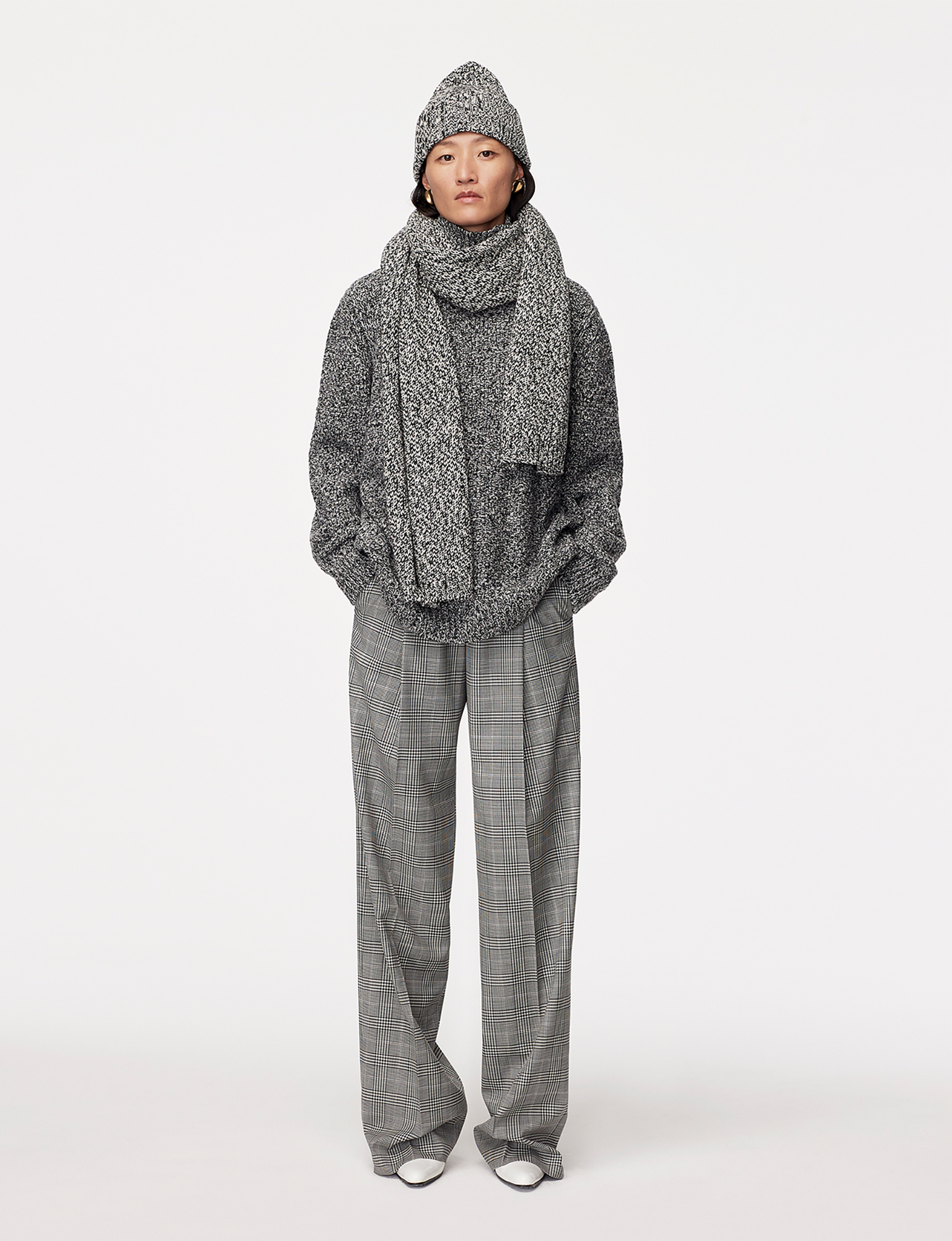 Women | Cashmere Hat | Black x Ivory