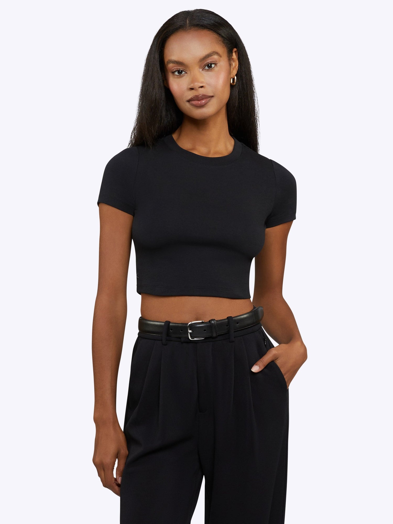 [info]--Taelor is 5'9" and wears a size XS