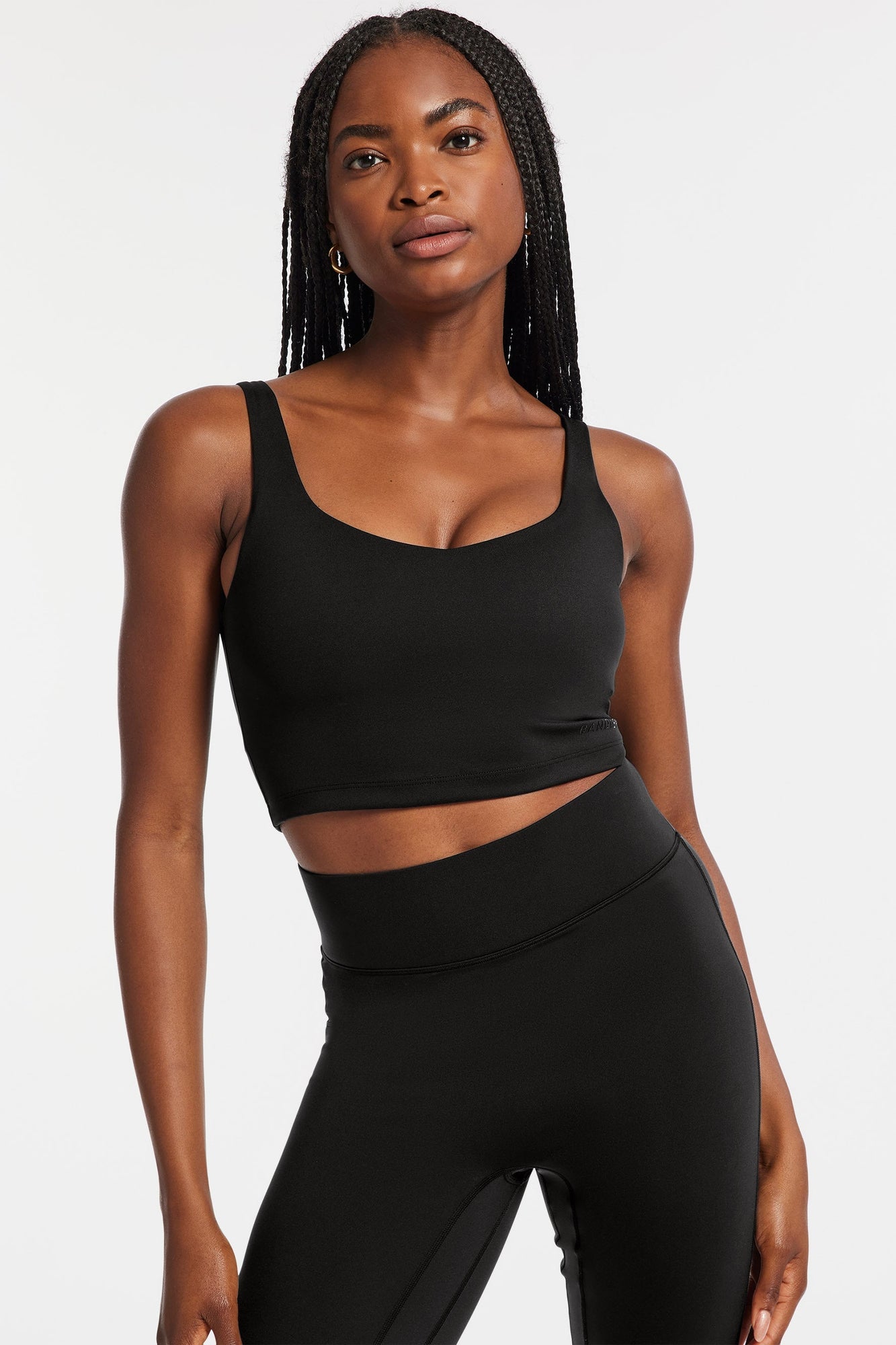 Bandier | V-Neck Tempo Crop Bra | Black