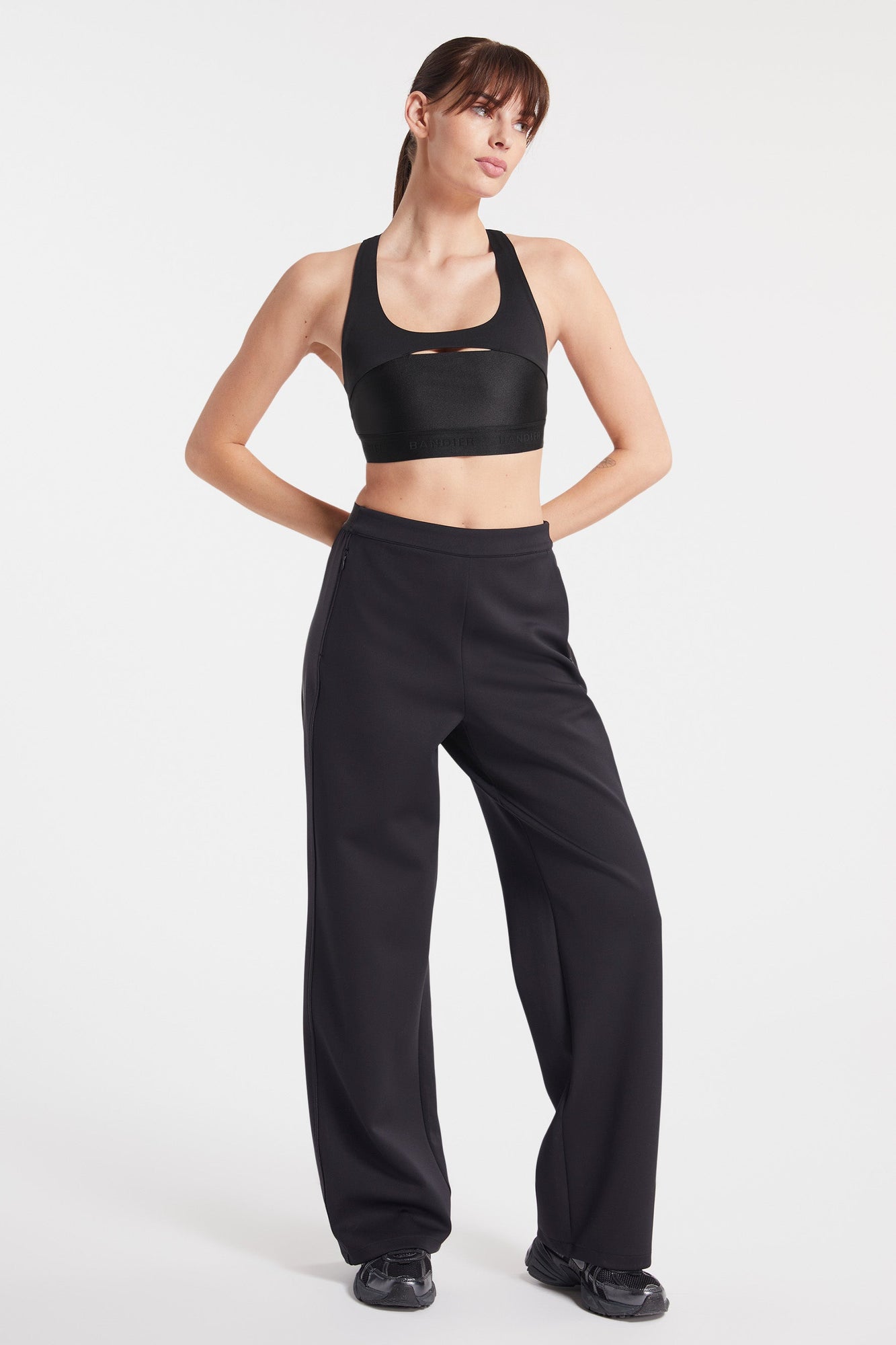 Bandier | Sport Logo Pant | Black