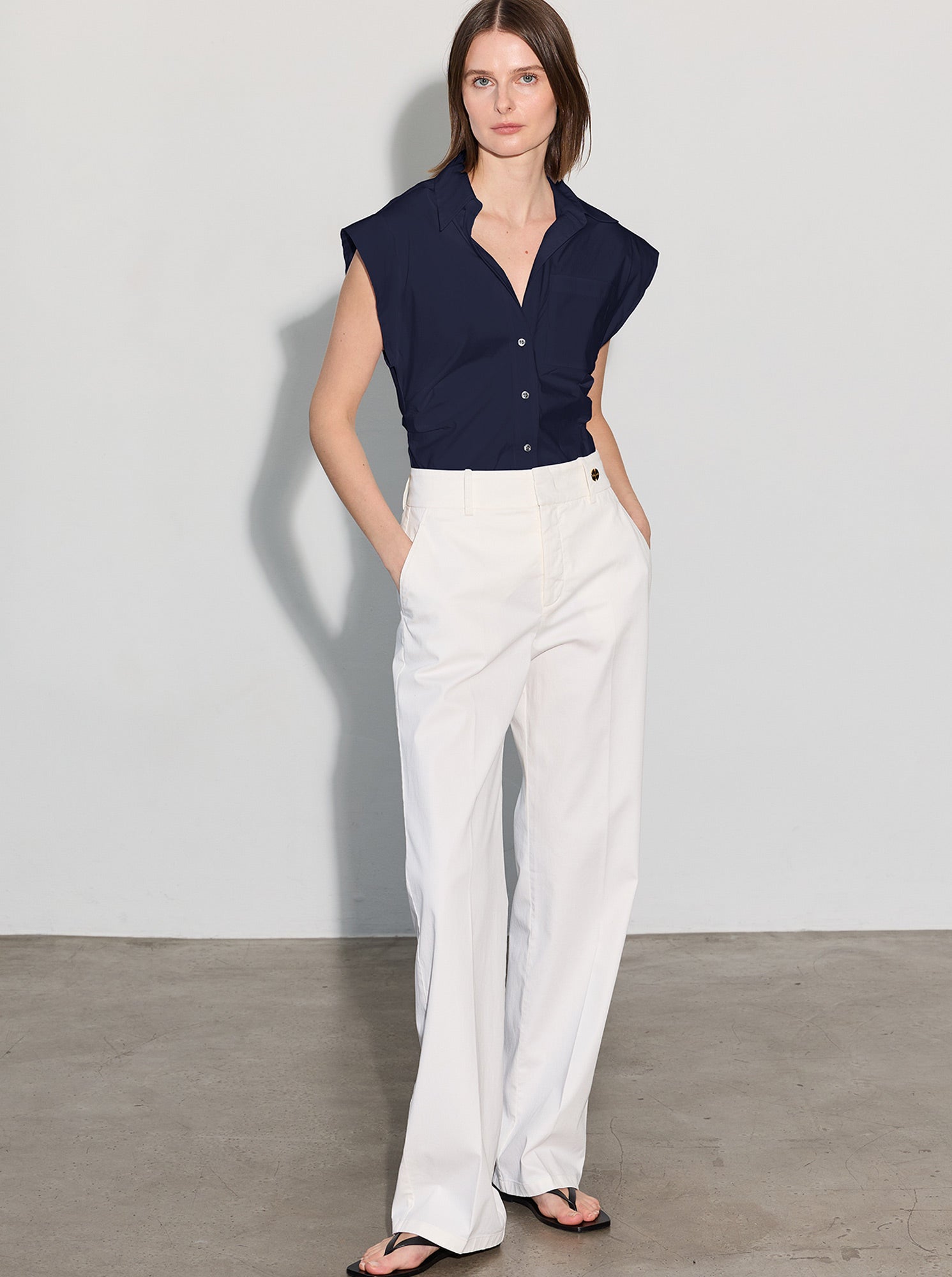 Brando Sleeveless Shirt | Navy