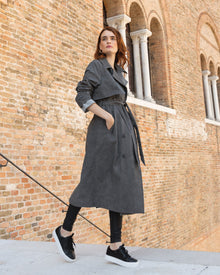 Women | Empirical City Trench Coat | Washed Black