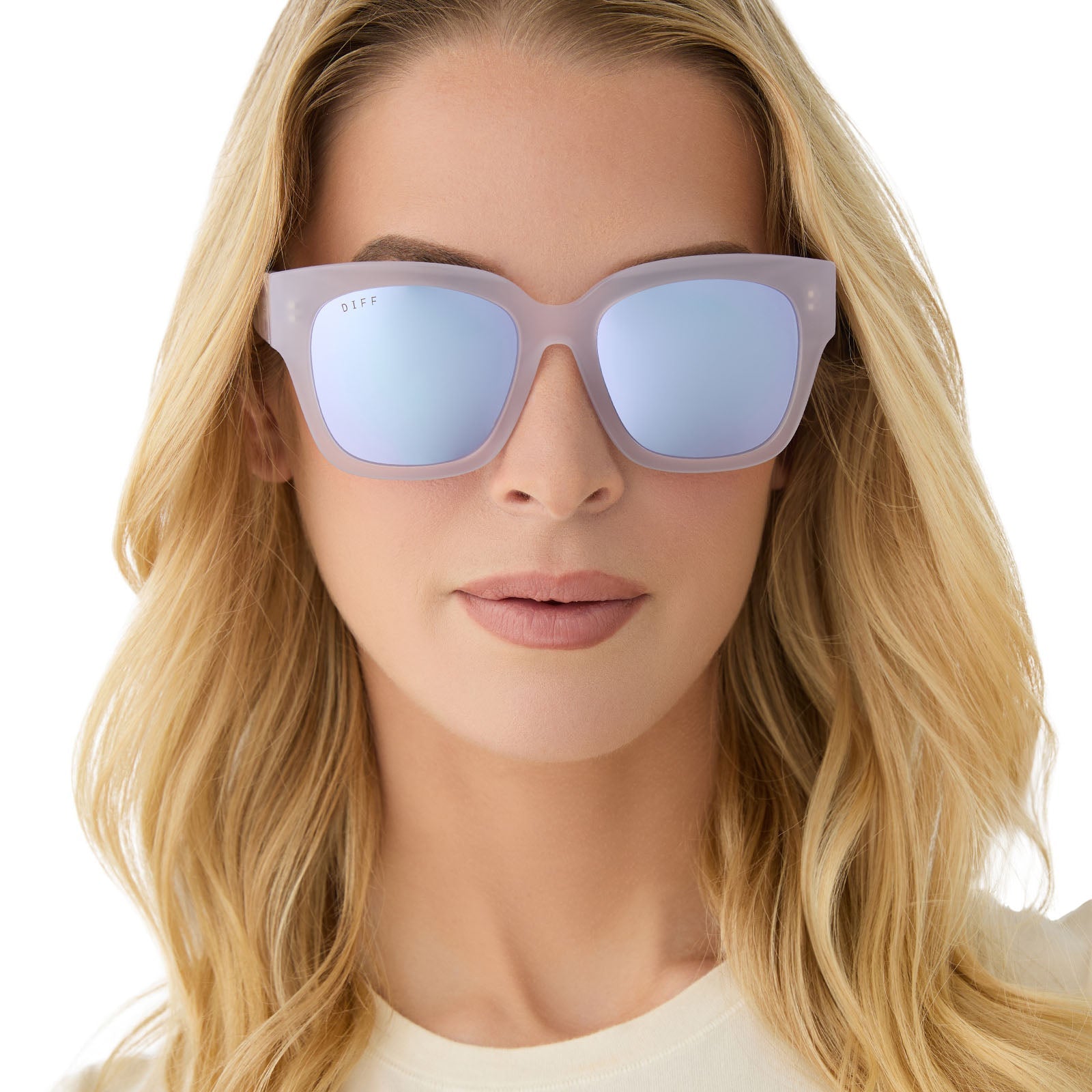 Womens | Bella II Sunglasses | Thistle | Lavender Lenses