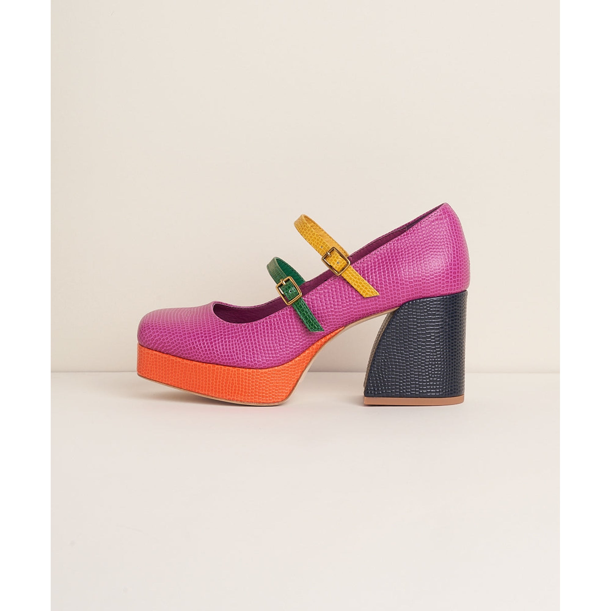 Bizzy Chunky Platform Heel | Bermuda