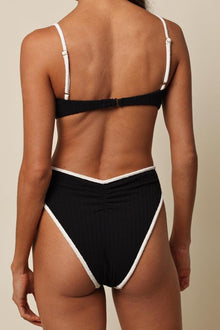 (Cream Binded) Paula Bikini Bottom | Black Cream Binded Terry Rib