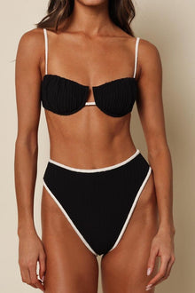 (Cream Binded) Petal Bikini Top | Black Cream Binded Terry Rib