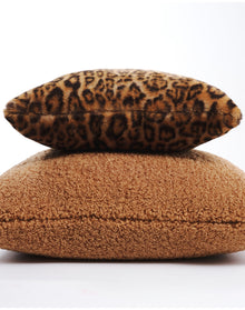 Bree Pillow Bouclette | Hazelnut | 18x18