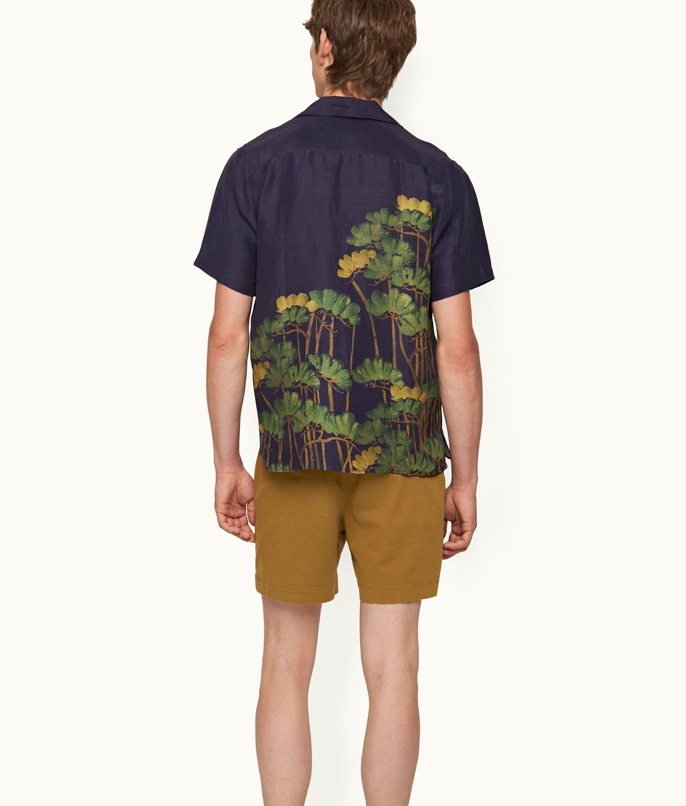 Bulldog Stretch-Cotton Stretch-Cotton Mid-Length Shorts | Golden Khaki