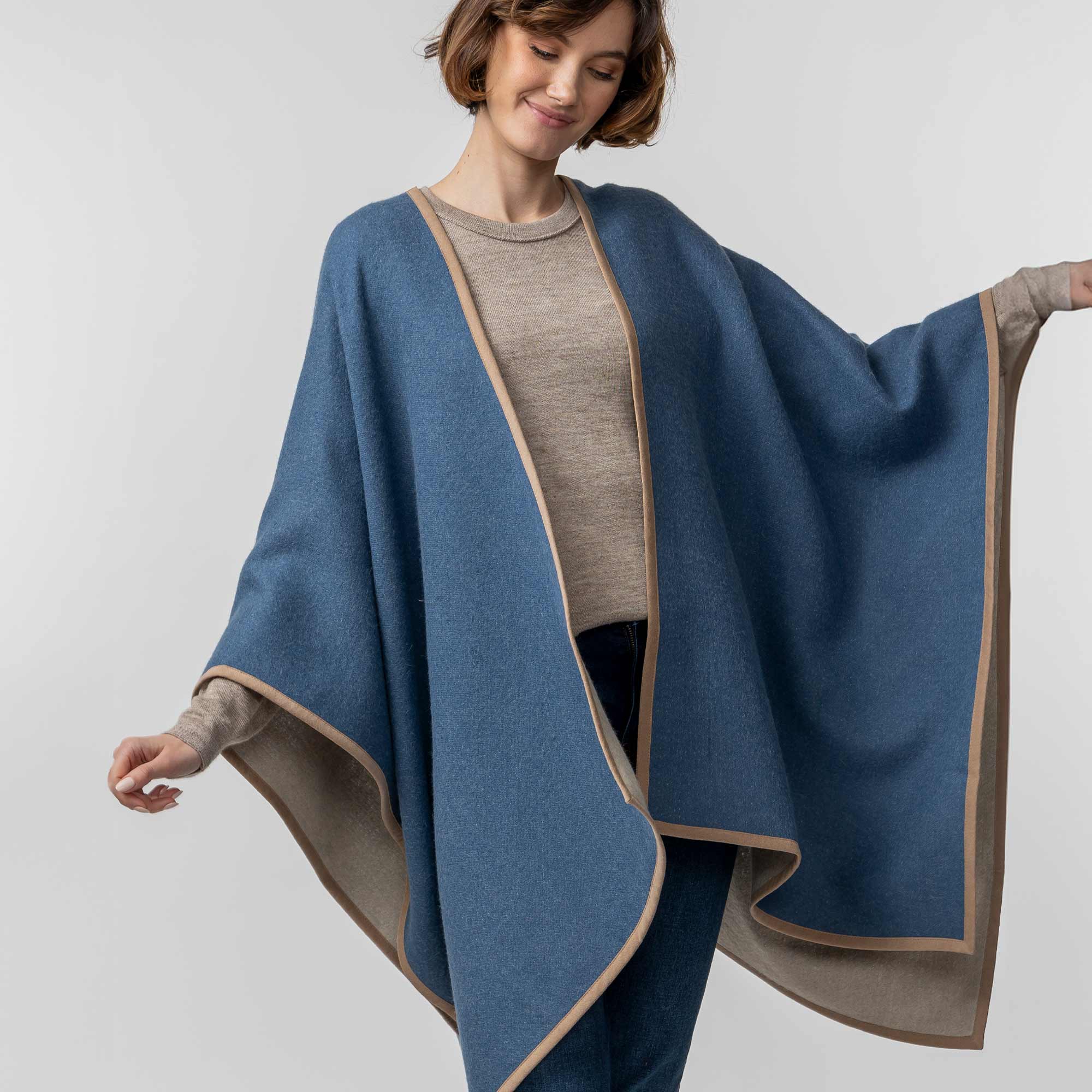 Unisex | Vienna Cape | English Manor / Light Taupe
