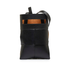 Bottega Veneta | Pre-Owned Maxi Intrecciato Cut Out Crossbody Bag | Black