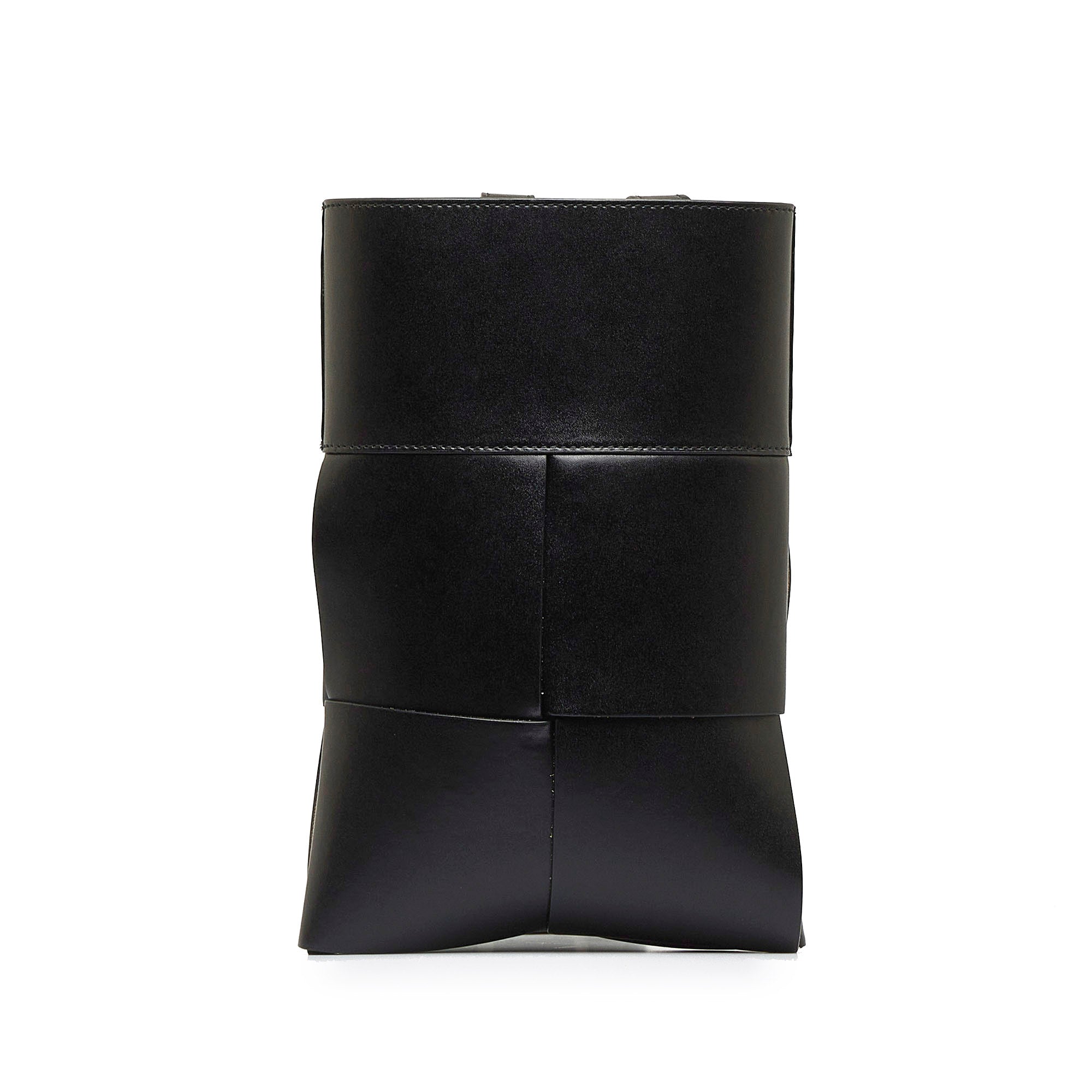 Bottega Veneta | Pre-Owned Maxi Intrecciato Cut Out Crossbody Bag | Black