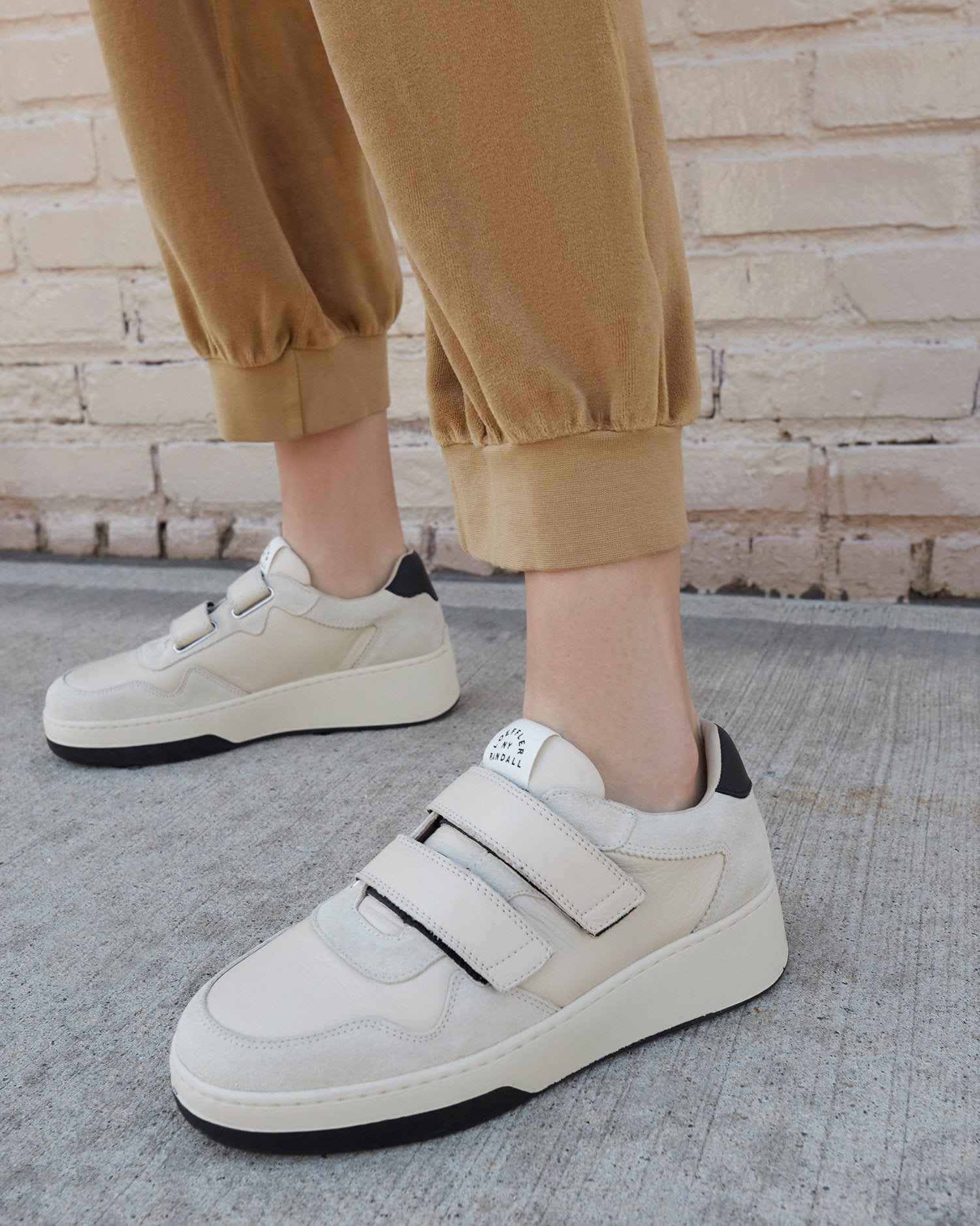 Color: Cream